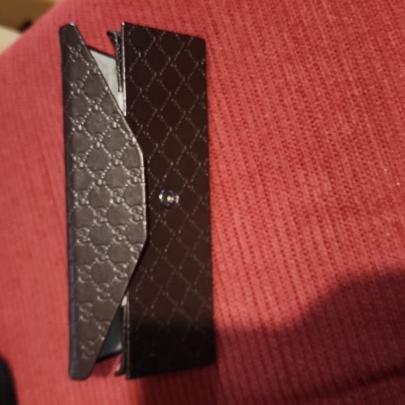 Gucci Glasses Case - Picture 4 of 13